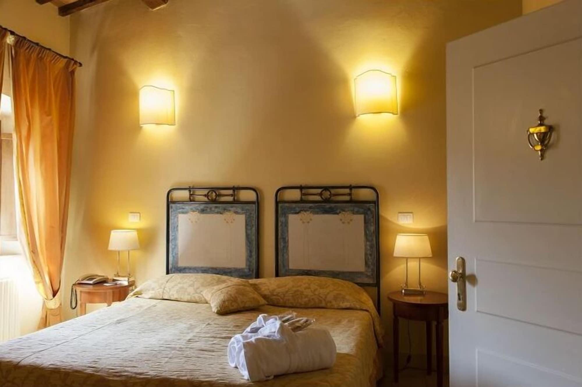 Palazzo Guiderocchi Hotel Ascoli Piceno Luaran gambar