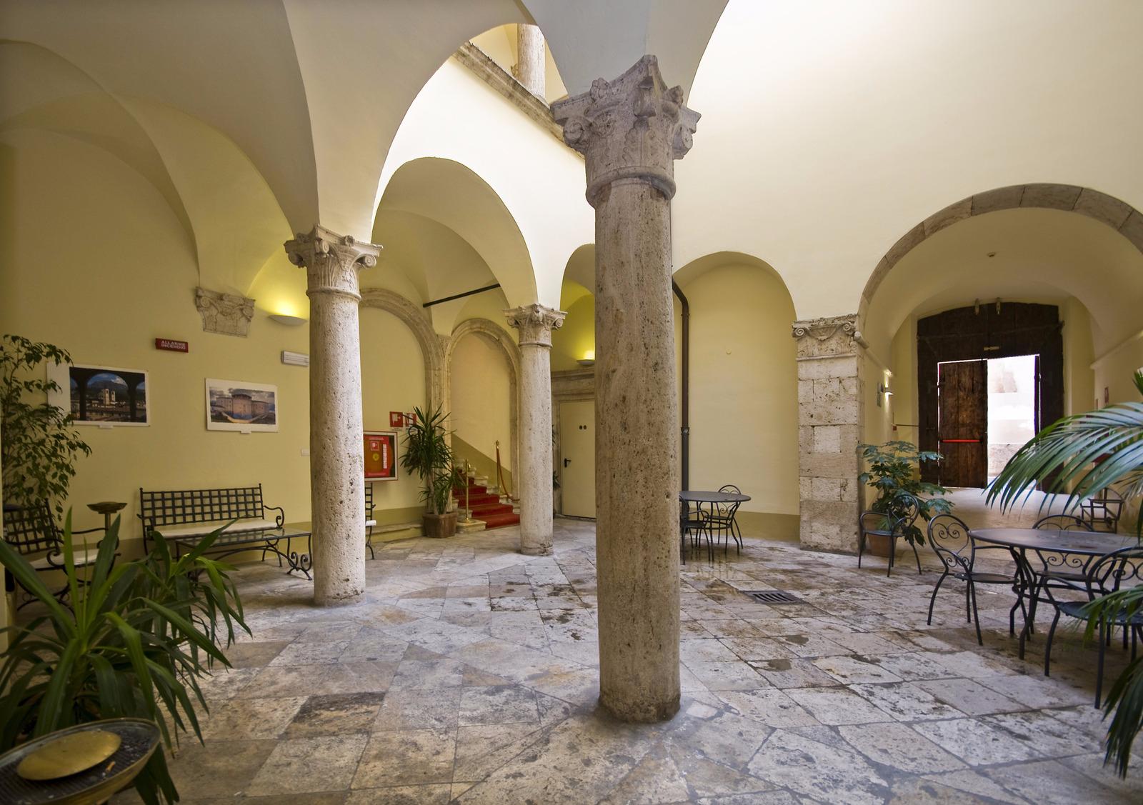 Palazzo Guiderocchi Hotel Ascoli Piceno Luaran gambar
