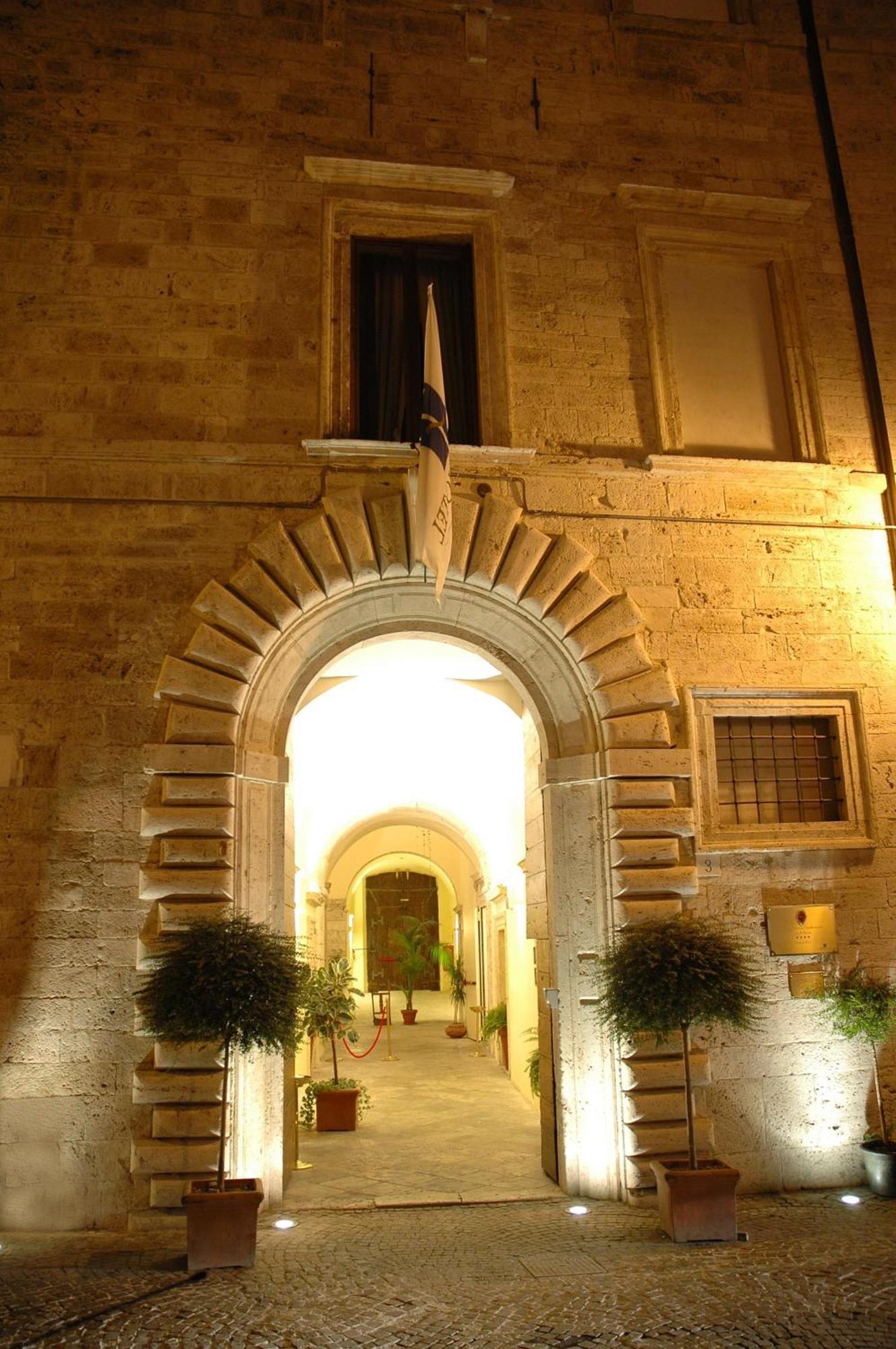 Palazzo Guiderocchi Hotel Ascoli Piceno Luaran gambar